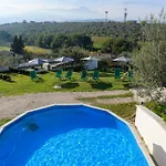 Stunning In With Swimming Pool *