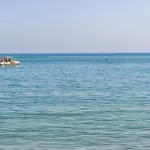 Stunning In With Swimming Pool Moscufo